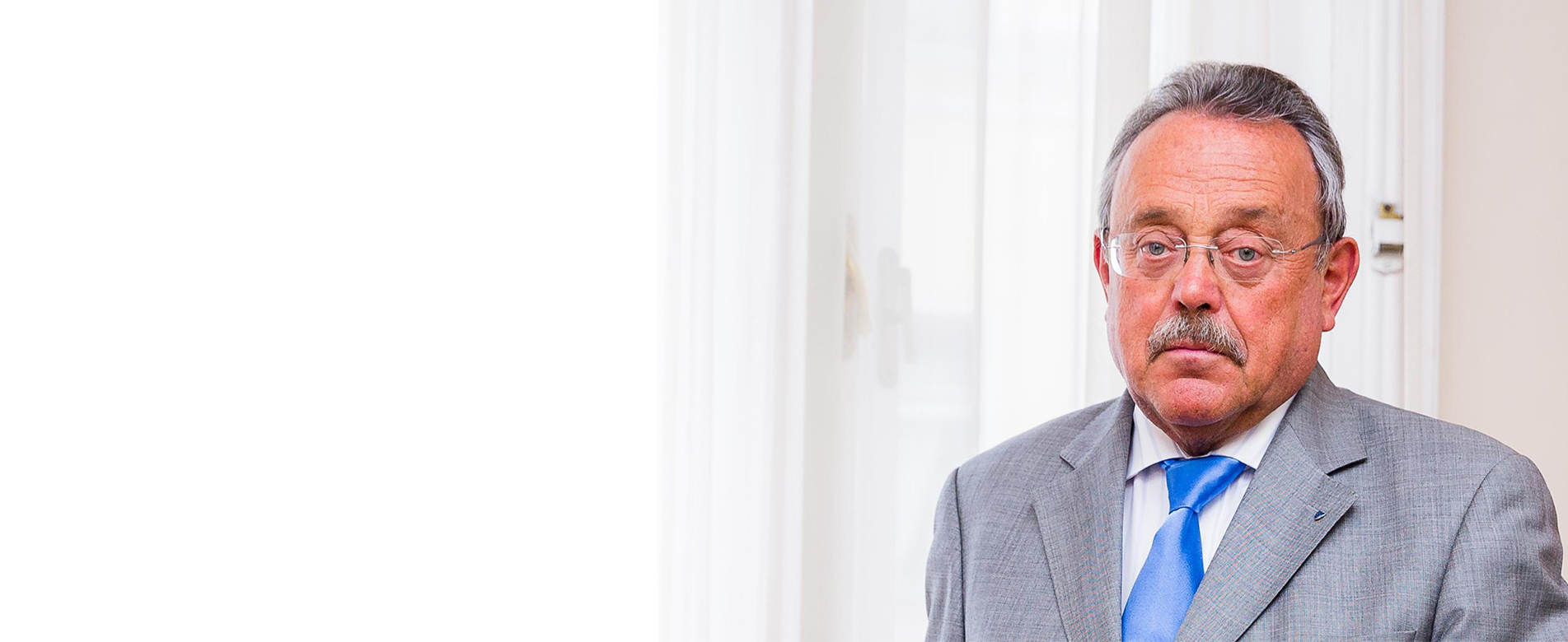 Bánáti János ügyvéd lesz a Károli Szabadegyetem áprilisi vendége